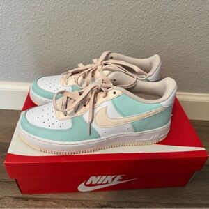 Nike Air Force 1 Low in White and Mint